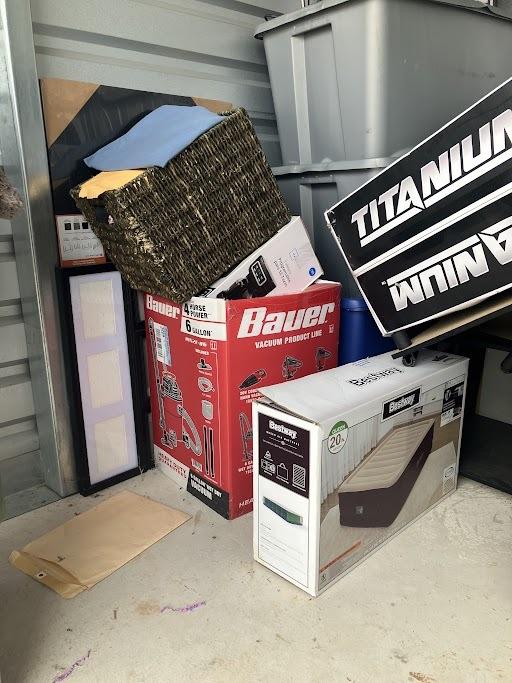 Storage Unit Auction in Athens, AL at Midgard Self Storage Athens 2